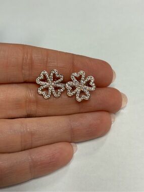 Suzy Levian Rose Sterling White CZ Flower Pavé Stud Earrings NWT